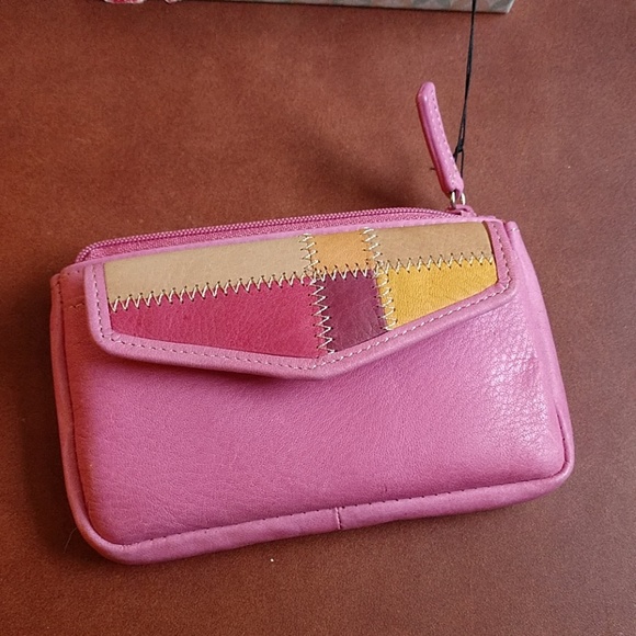BNWT pink wallet, coin purse Genuine Leather - Picture 2 of 3